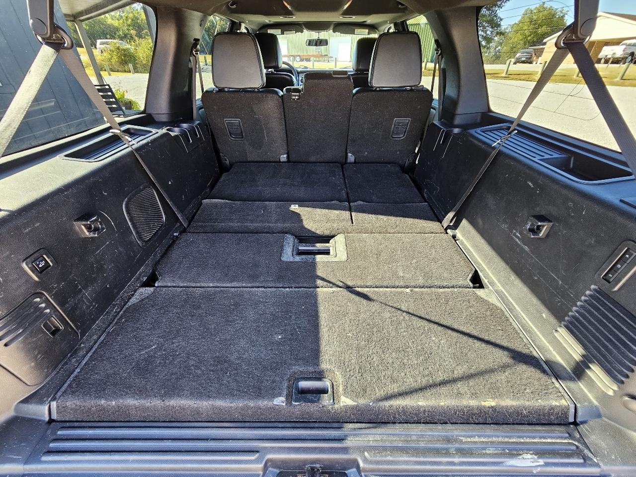 Ford Expedition EL XLT 4WD 2017