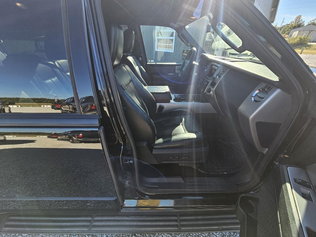 Ford Expedition EL XLT 4WD 2017