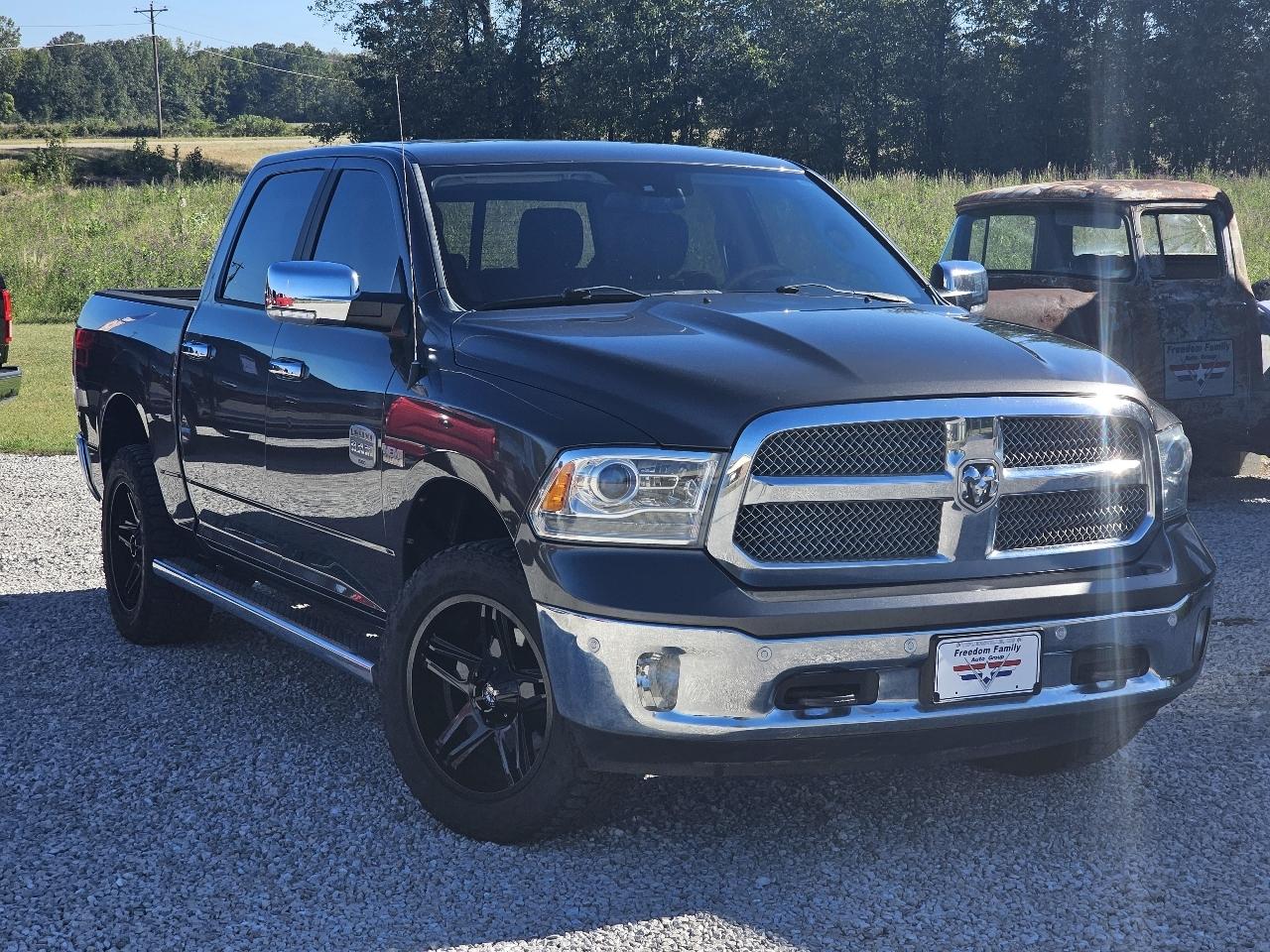 RAM 1500 Laramie Longhorn 4x4 Crew Cab 5'7" Box 2015