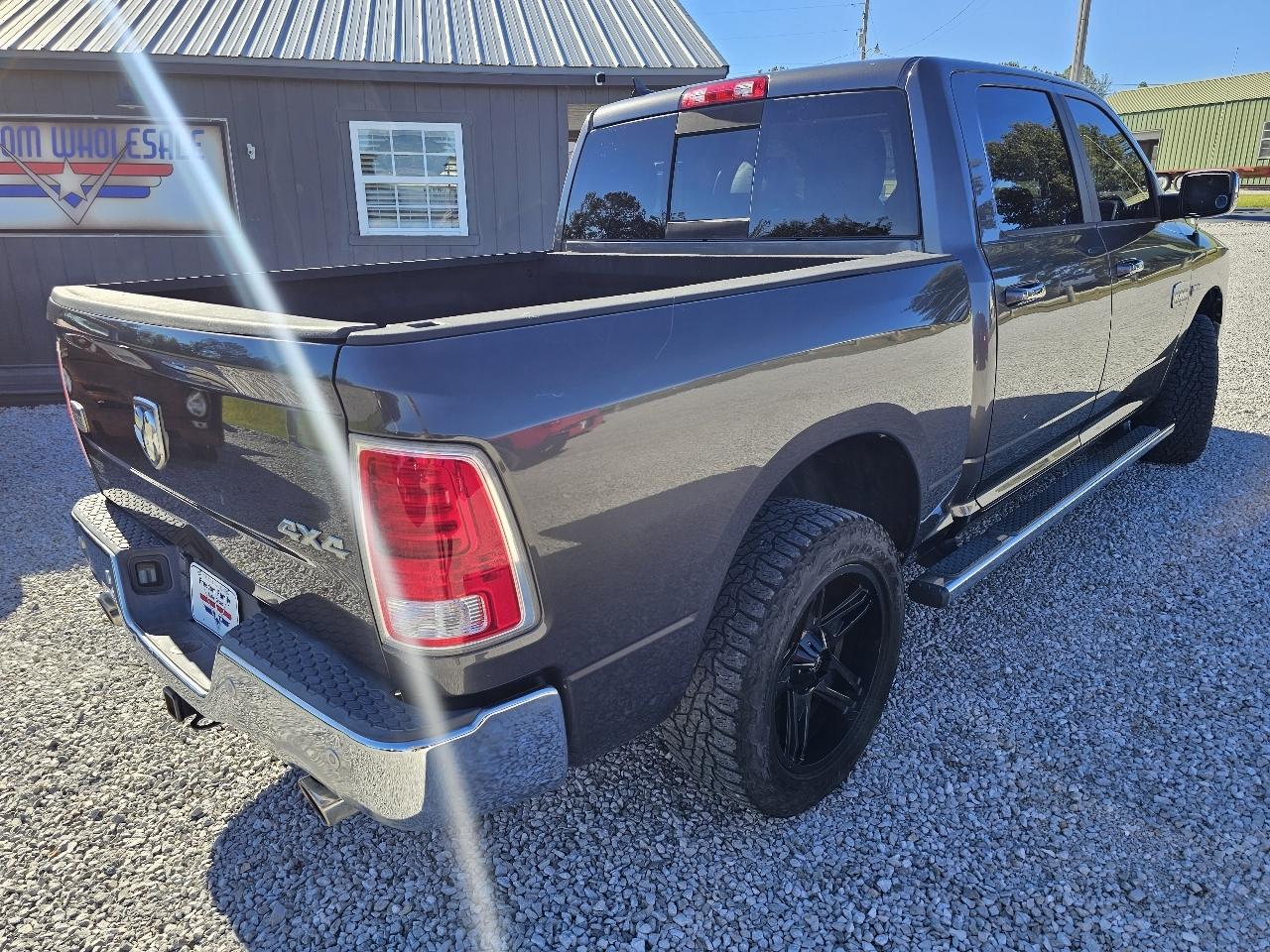 RAM 1500 Laramie Longhorn 4x4 Crew Cab 5'7" Box 2015