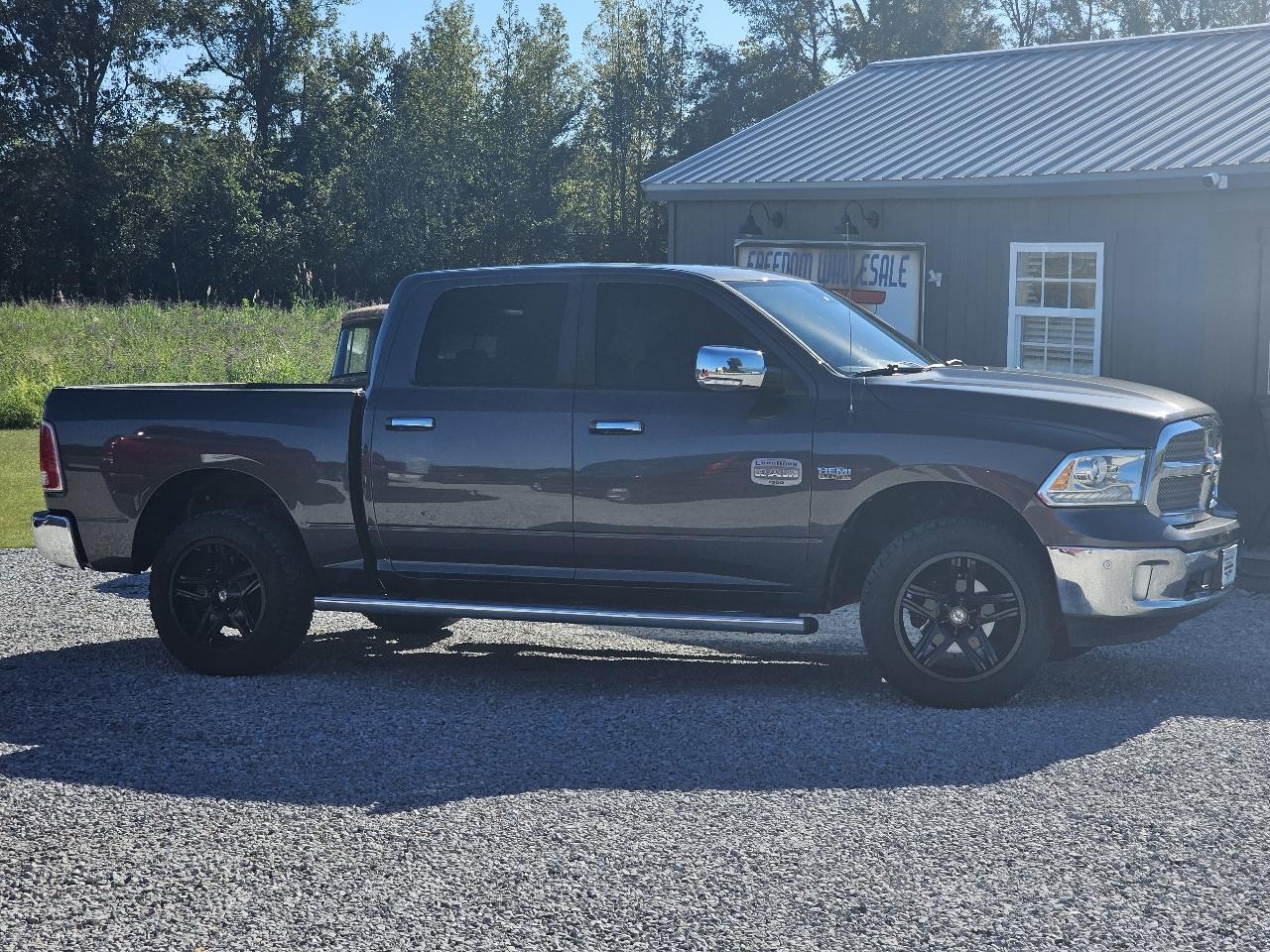 RAM 1500 Laramie Longhorn 4x4 Crew Cab 5'7" Box 2015