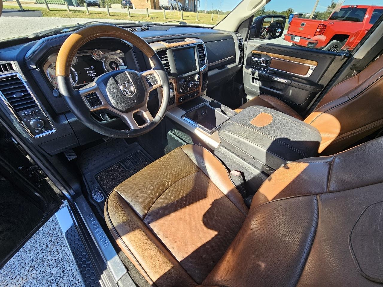RAM 1500 Laramie Longhorn 4x4 Crew Cab 5'7" Box 2015