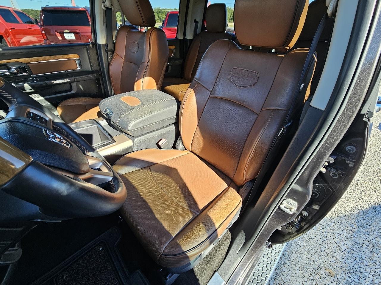 RAM 1500 Laramie Longhorn 4x4 Crew Cab 5'7" Box 2015