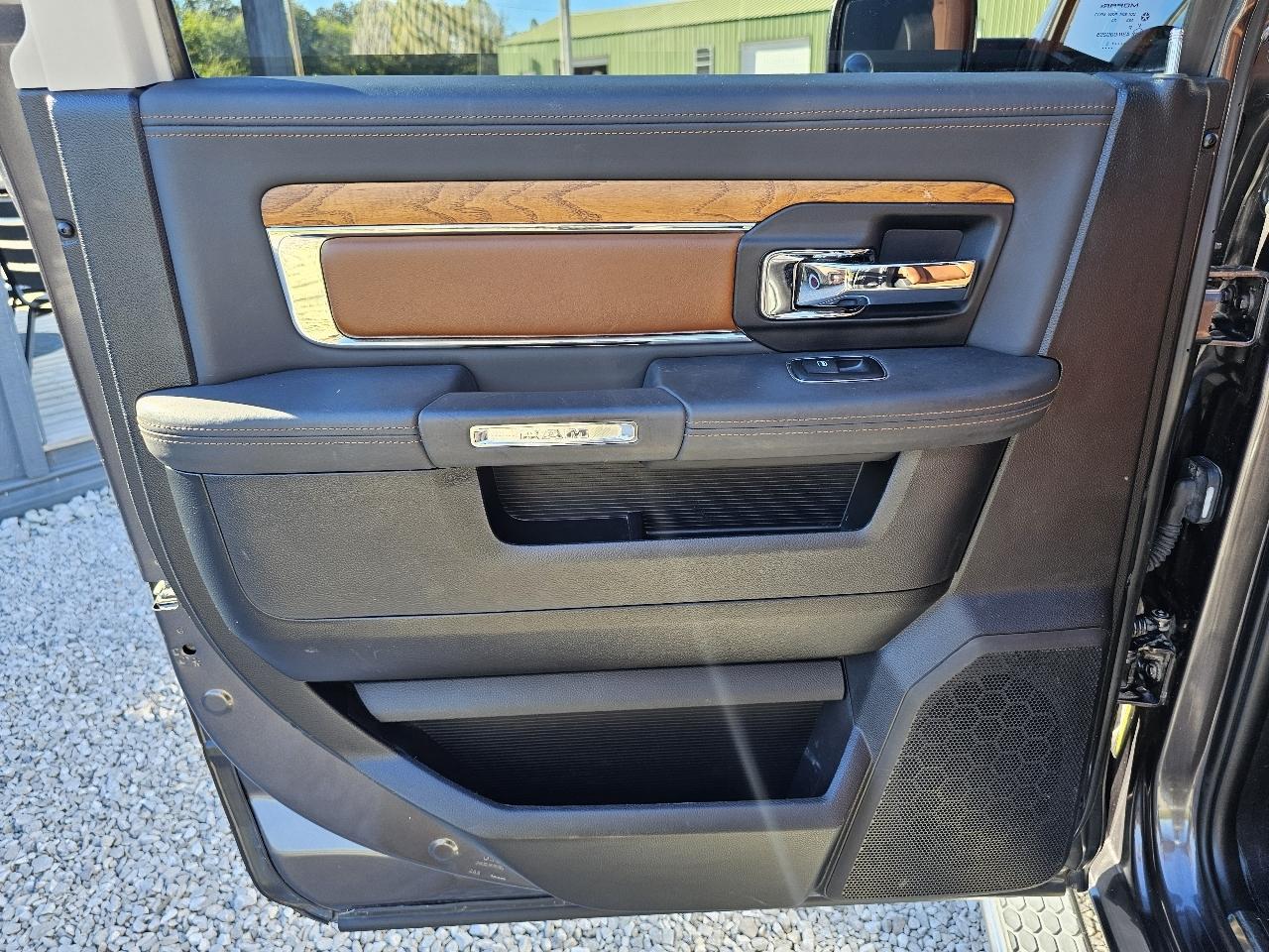 RAM 1500 Laramie Longhorn 4x4 Crew Cab 5'7" Box 2015