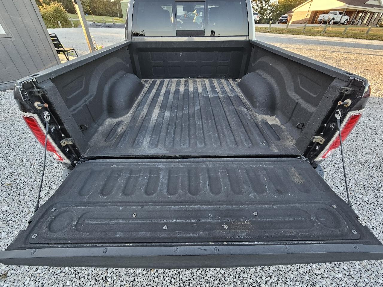 RAM 1500 Laramie Longhorn 4x4 Crew Cab 5'7" Box 2015