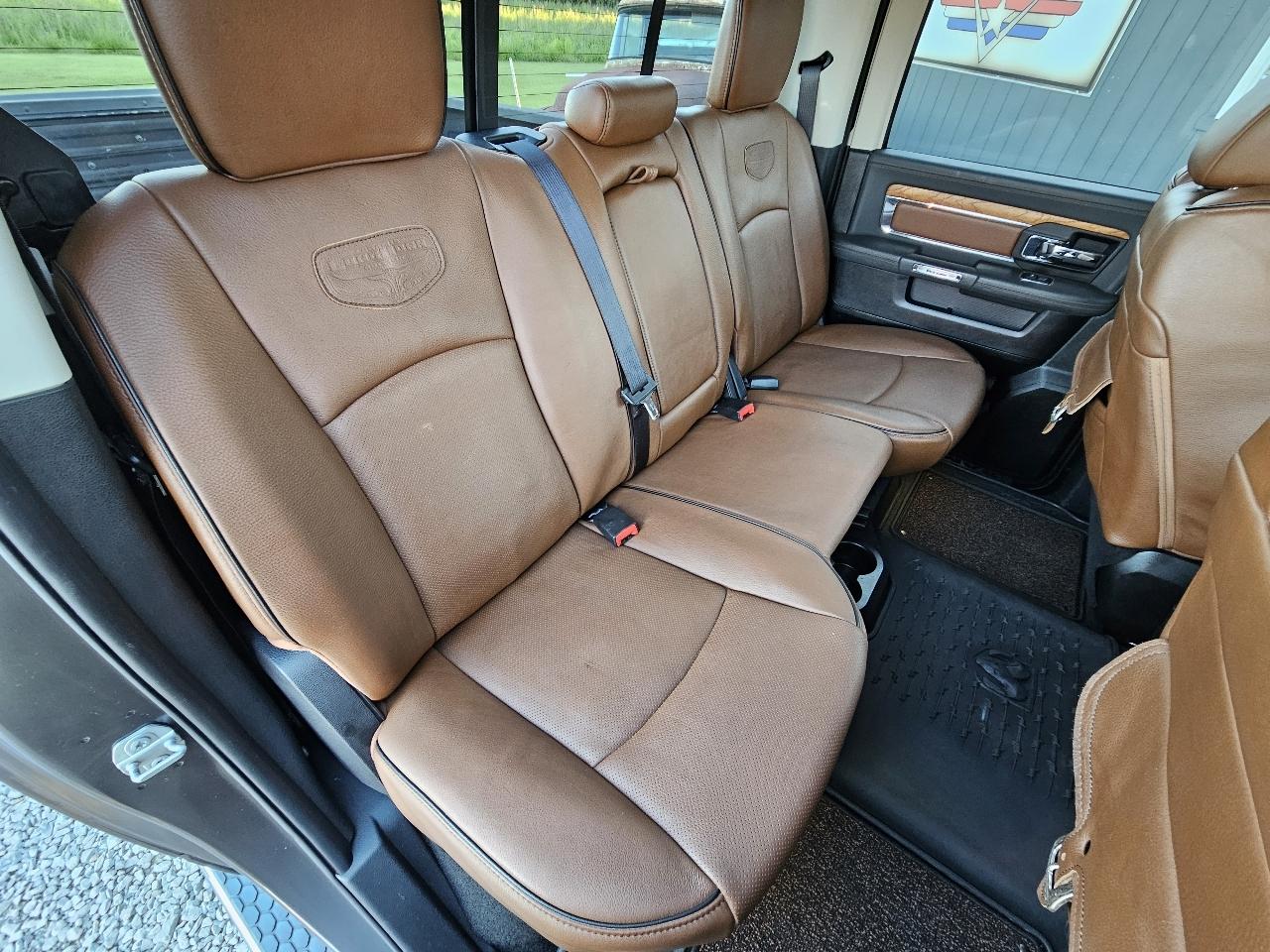 RAM 1500 Laramie Longhorn 4x4 Crew Cab 5'7" Box 2015