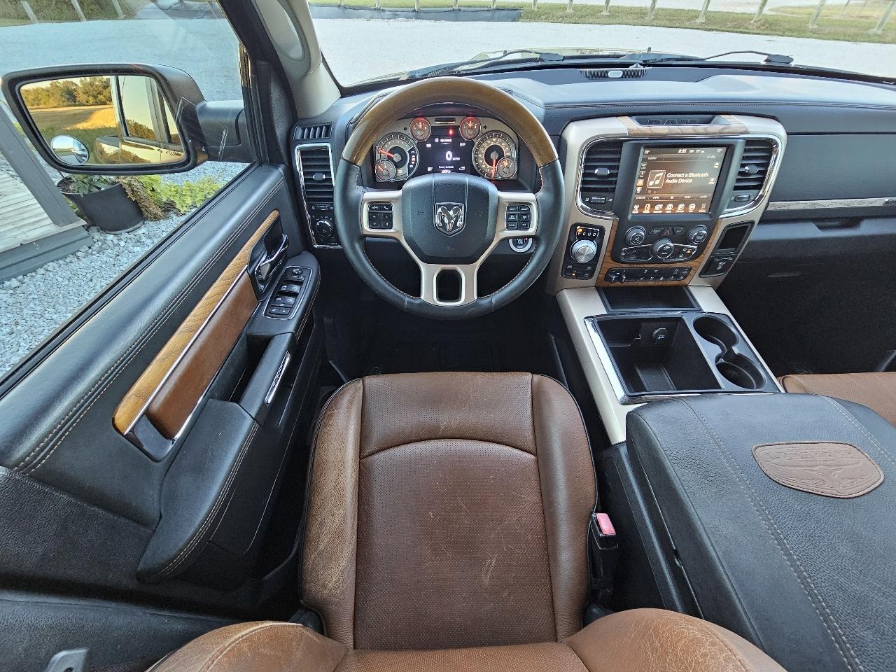 RAM 1500 Laramie Longhorn 4x4 Crew Cab 5'7" Box 2015