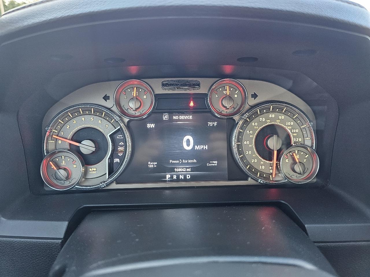 RAM 1500 Laramie Longhorn 4x4 Crew Cab 5'7" Box 2015