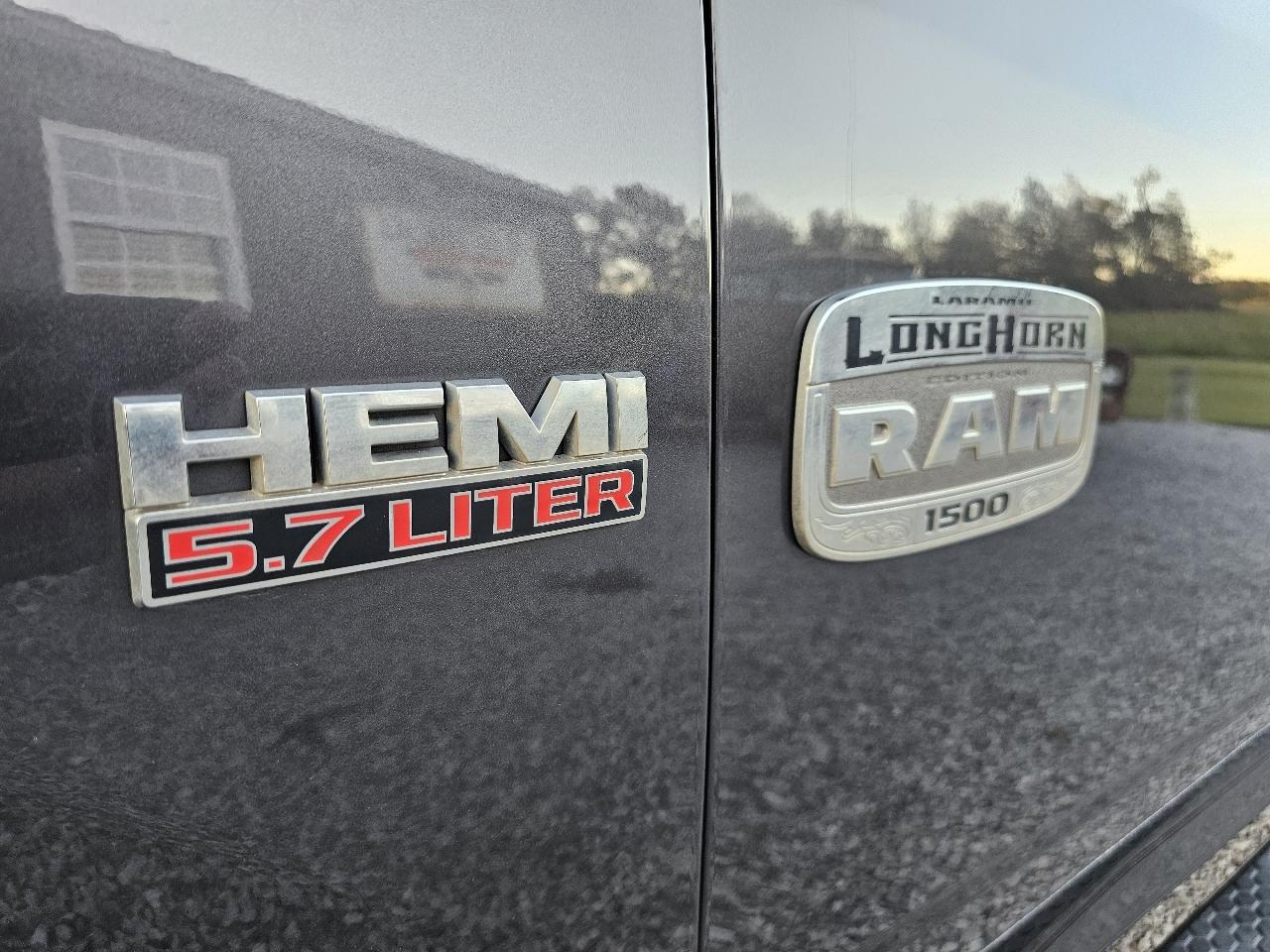 RAM 1500 Laramie Longhorn 4x4 Crew Cab 5'7" Box 2015