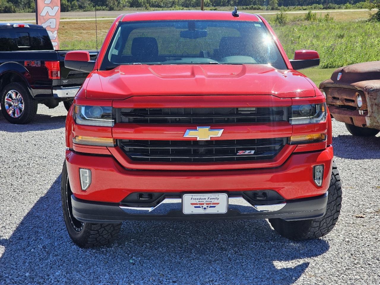 Chevrolet Silverado 1500 LT Z71 Crew Cab 4WD 2018