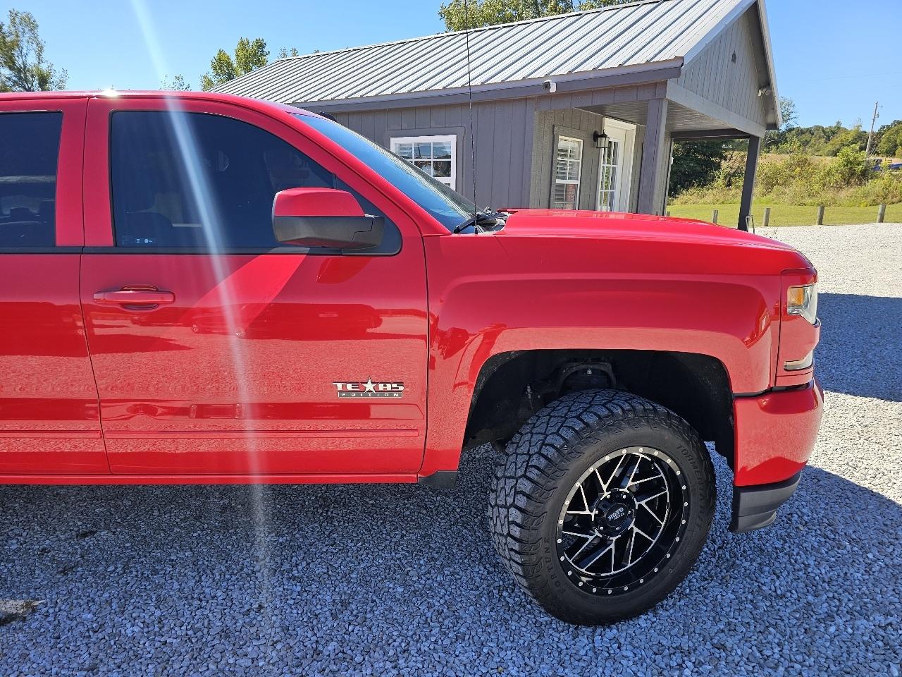 Chevrolet Silverado 1500 LT Z71 Crew Cab 4WD 2018