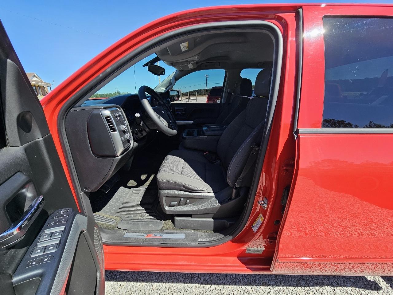 Chevrolet Silverado 1500 LT Z71 Crew Cab 4WD 2018
