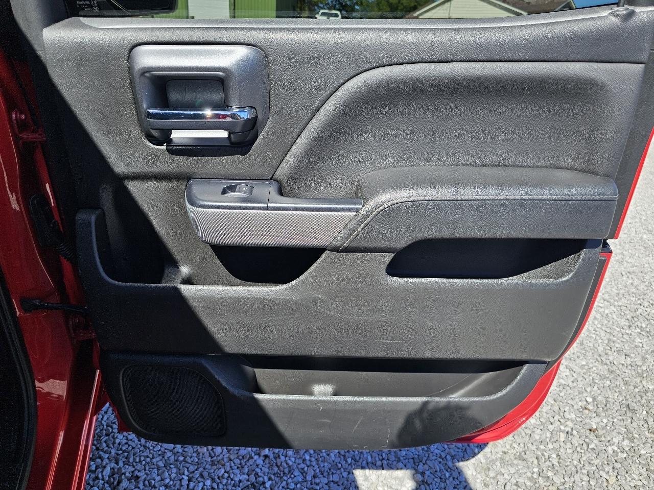 Chevrolet Silverado 1500 LT Z71 Crew Cab 4WD 2018