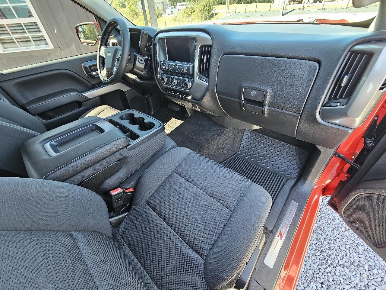 Chevrolet Silverado 1500 LT Z71 Crew Cab 4WD 2018