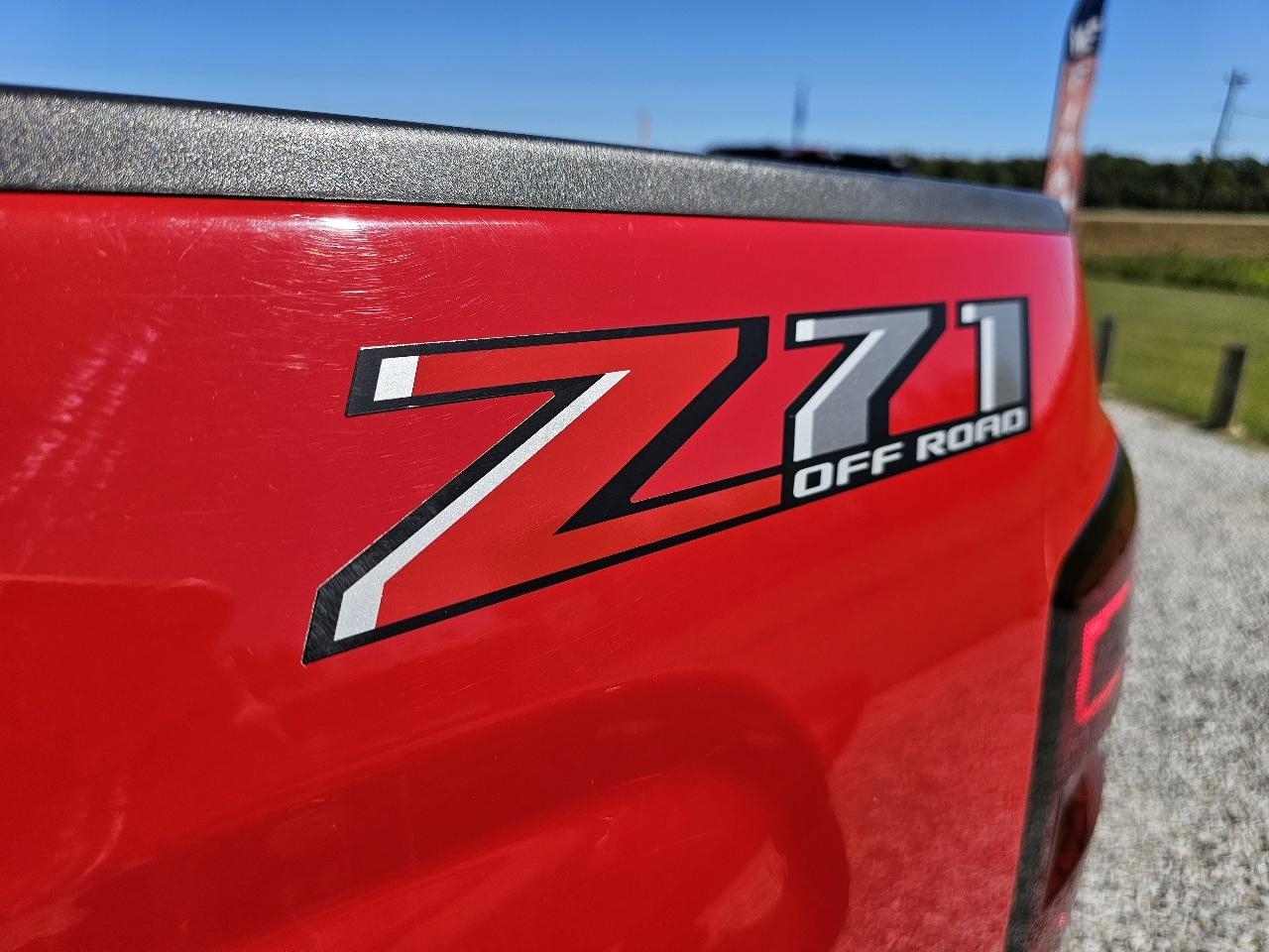 Chevrolet Silverado 1500 LT Z71 Crew Cab 4WD 2018
