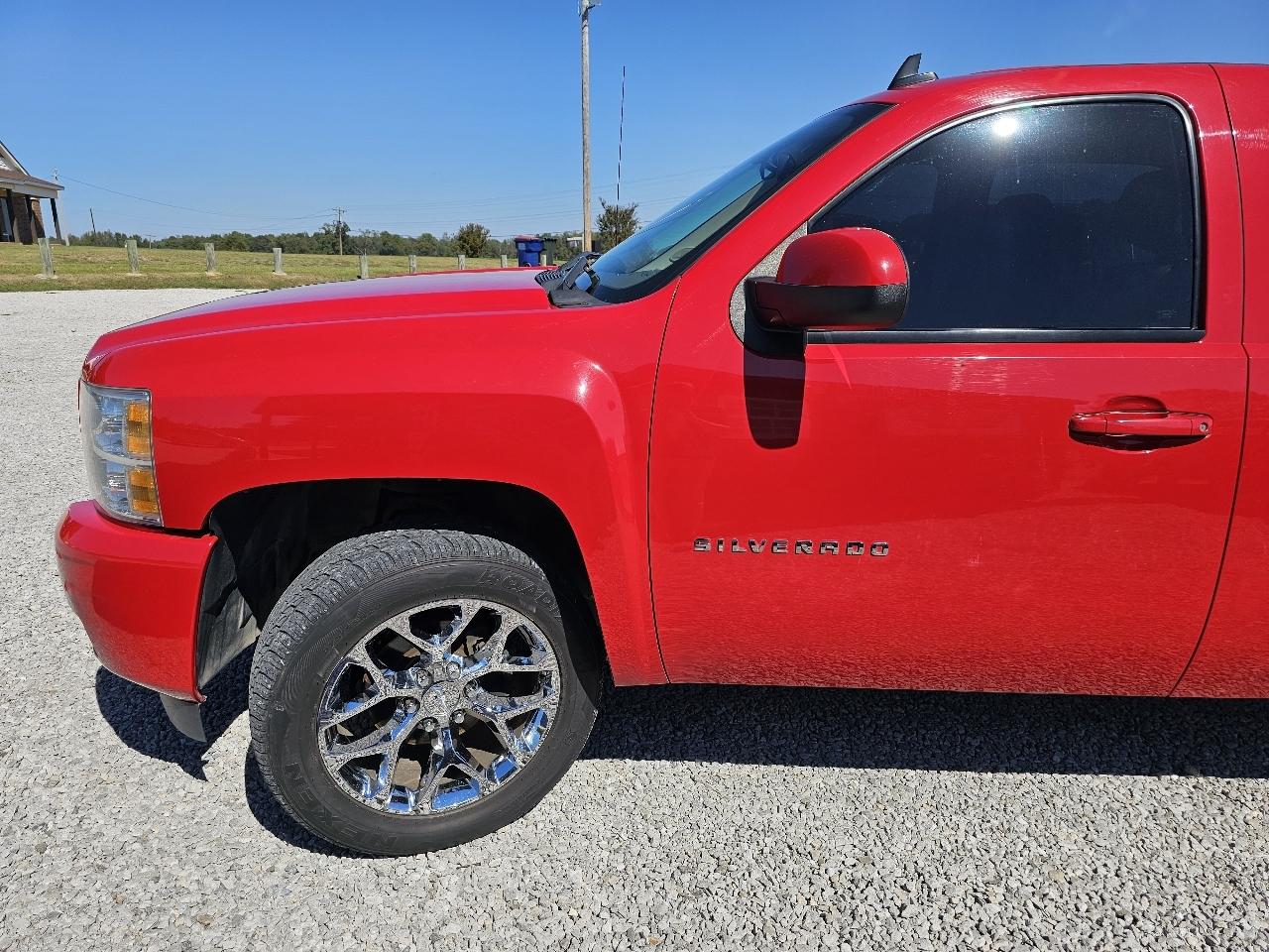 Chevrolet Silverado 1500 LTZ Crew Cab 4WD 2013