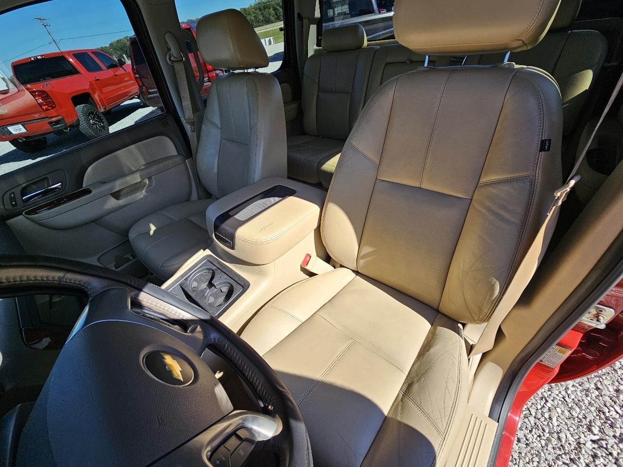 Chevrolet Silverado 1500 LTZ Crew Cab 4WD 2013