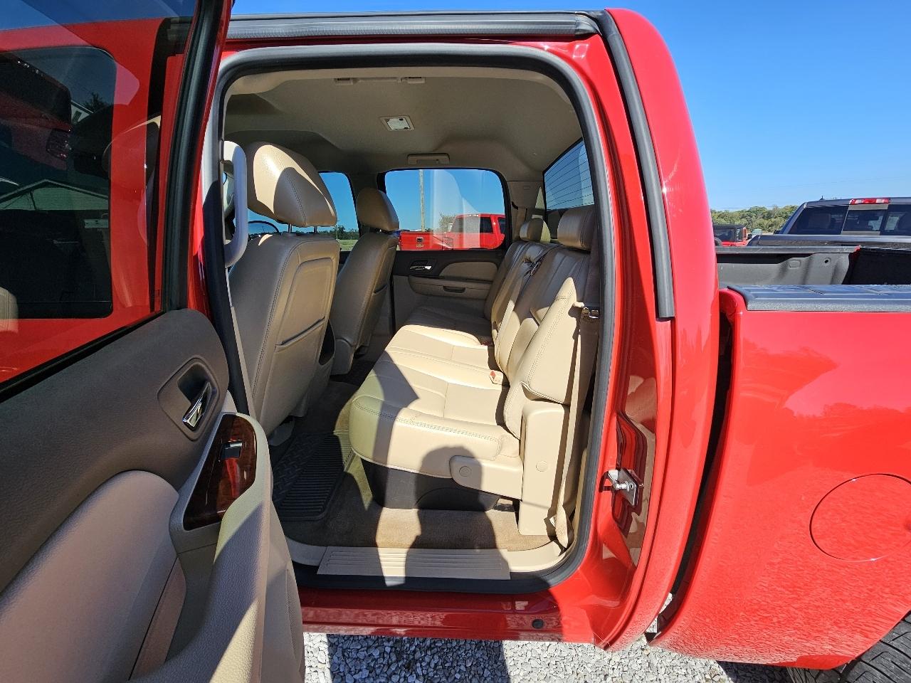 Chevrolet Silverado 1500 LTZ Crew Cab 4WD 2013