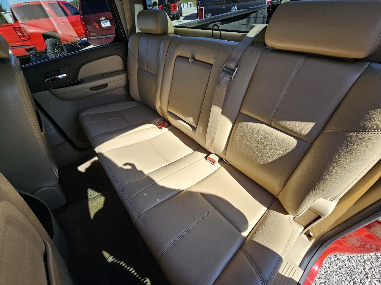 Chevrolet Silverado 1500 LTZ Crew Cab 4WD 2013