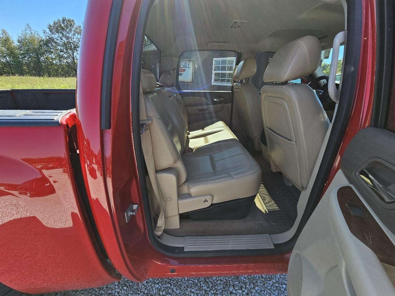 Chevrolet Silverado 1500 LTZ Crew Cab 4WD 2013