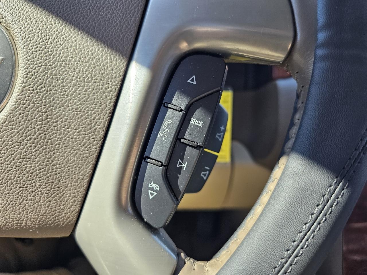 Chevrolet Silverado 1500 LTZ Crew Cab 4WD 2013