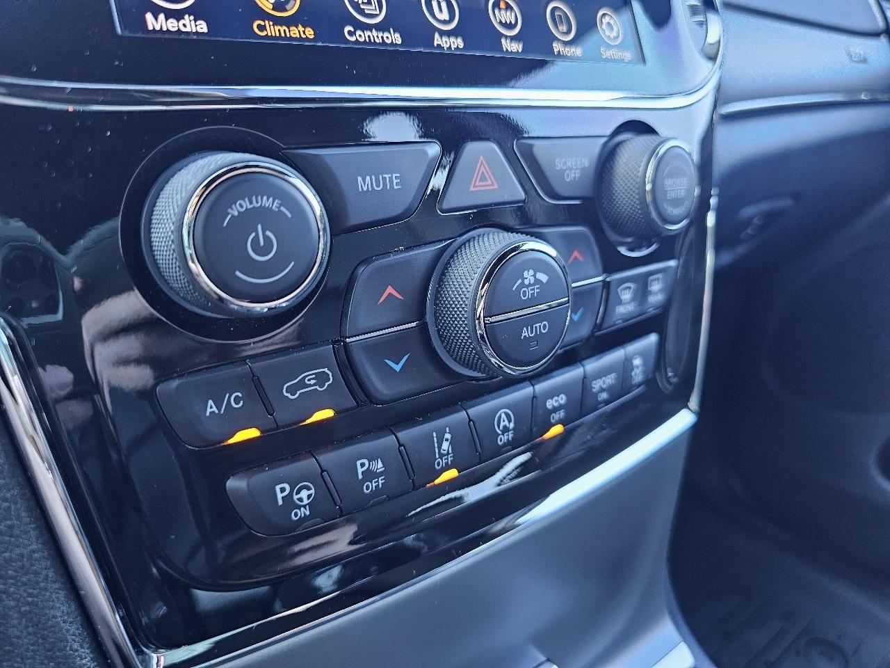 Jeep Grand Cherokee Limited 4WD 2021