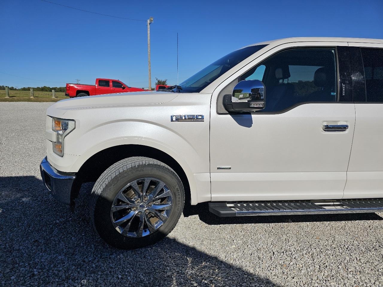 Ford F-150 Lariat SuperCrew 4WD 2015