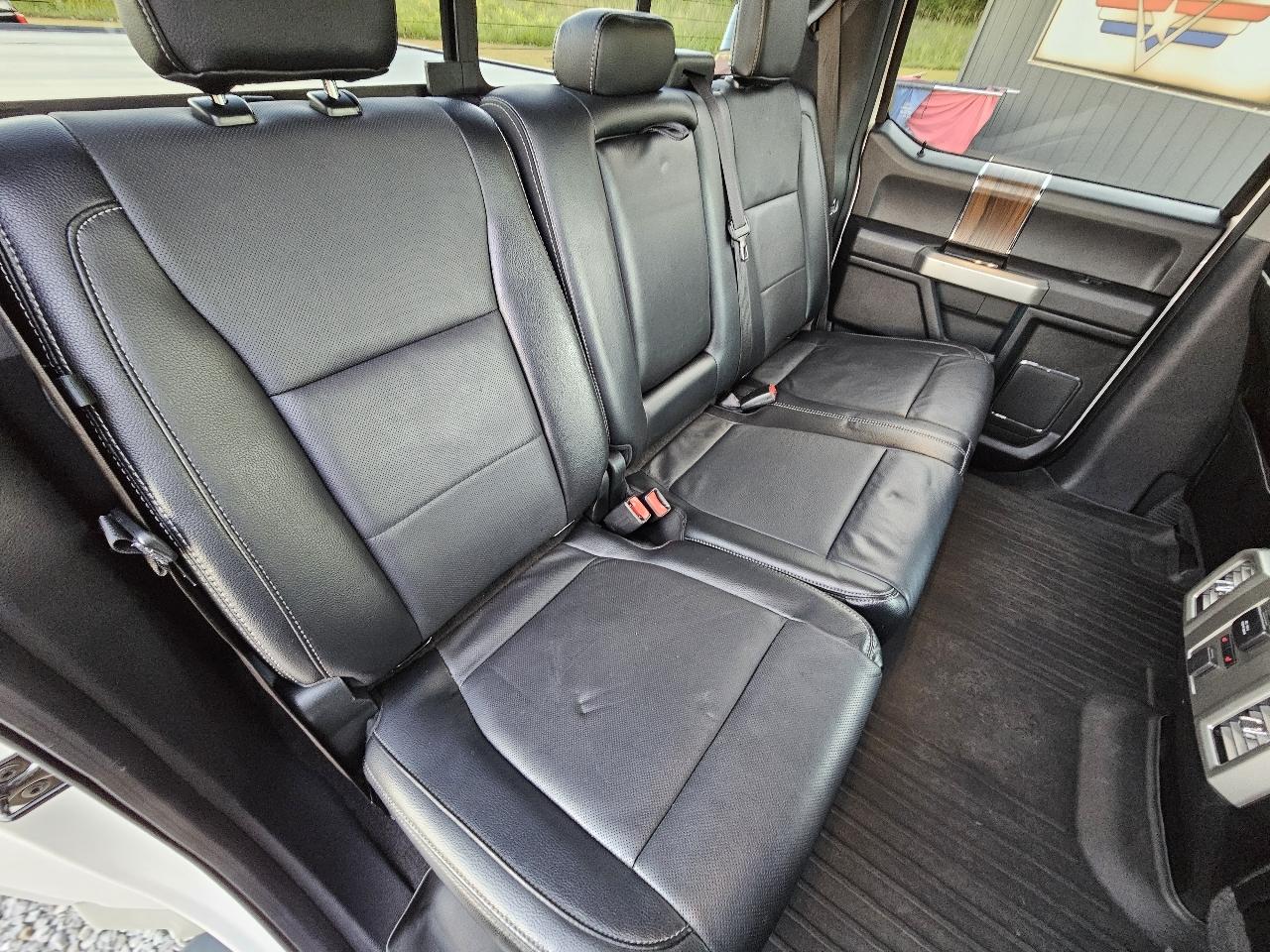 Ford F-150 Lariat SuperCrew 4WD 2015