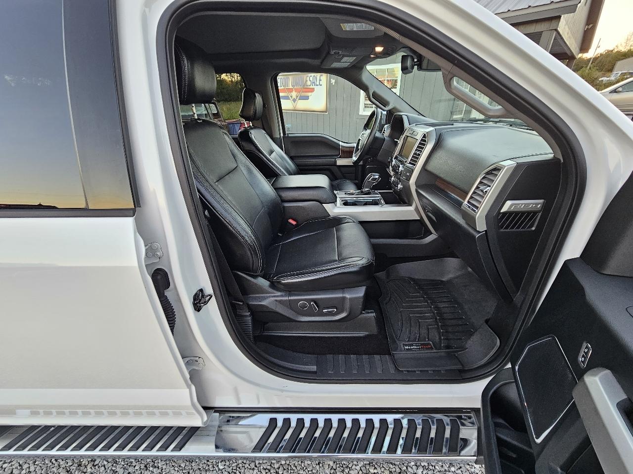 Ford F-150 Lariat SuperCrew 4WD 2015