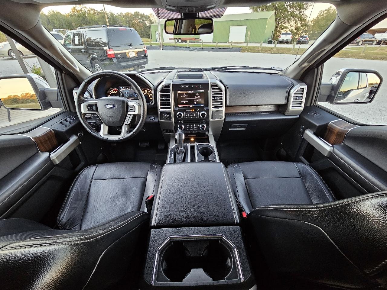 Ford F-150 Lariat SuperCrew 4WD 2015