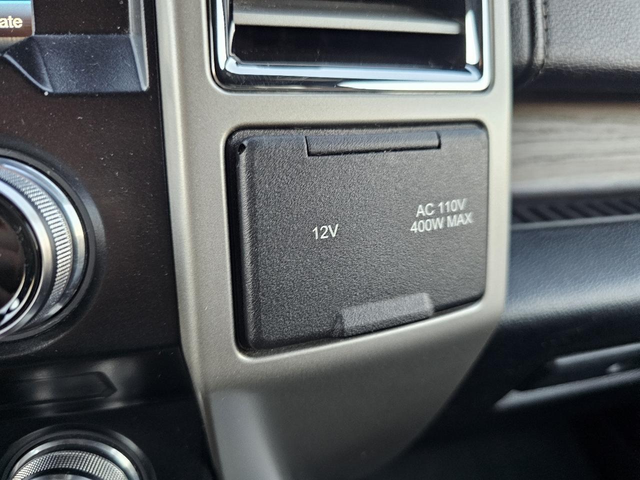 Ford F-150 Lariat SuperCrew 4WD 2015