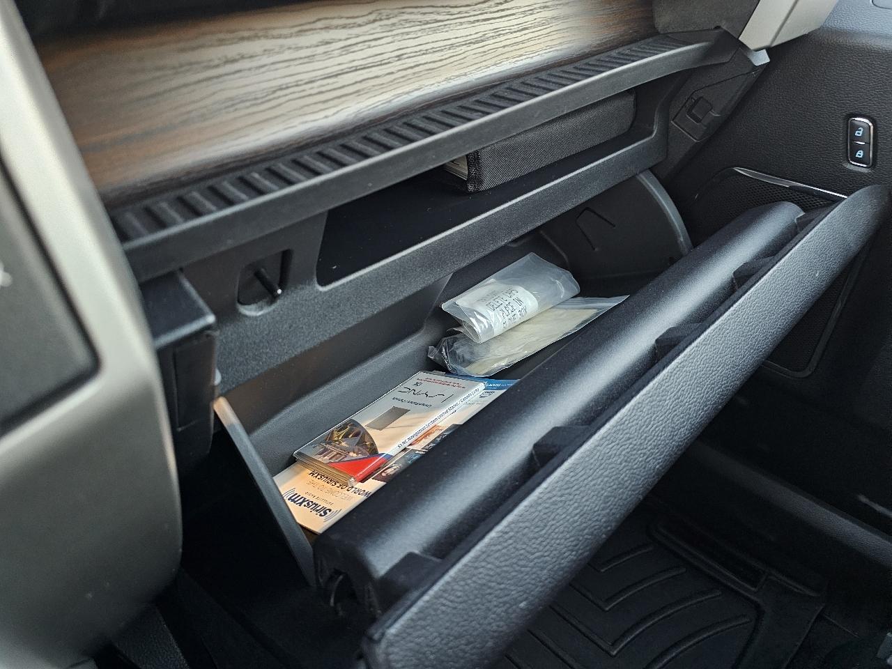 Ford F-150 Lariat SuperCrew 4WD 2015