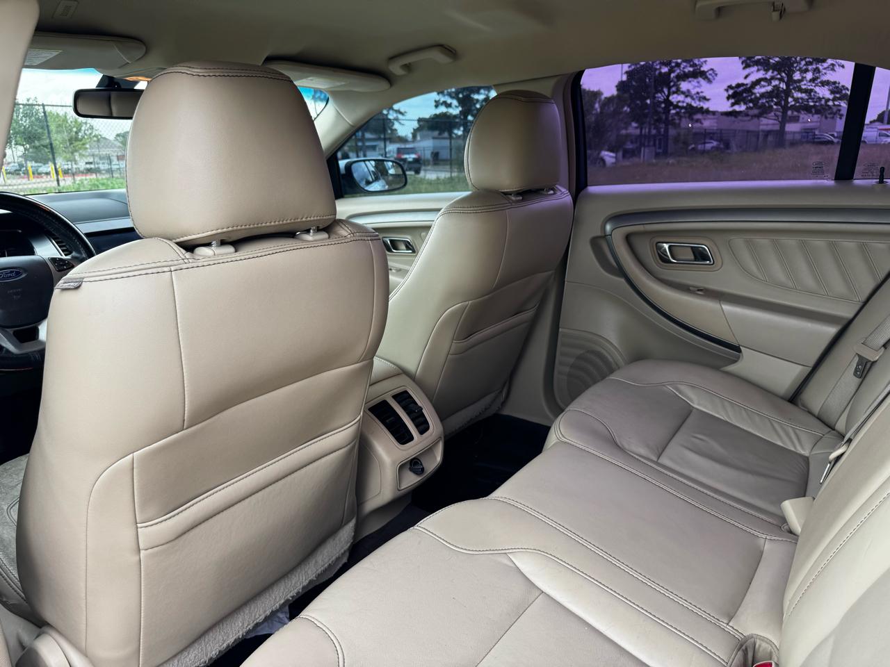 Ford Taurus SEL FWD 2013