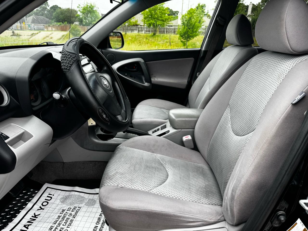 Toyota RAV4 Base I4 2WD 2007