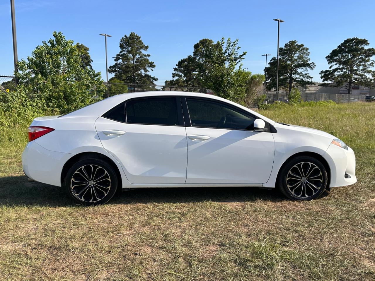 Toyota Corolla LE CVT 2017