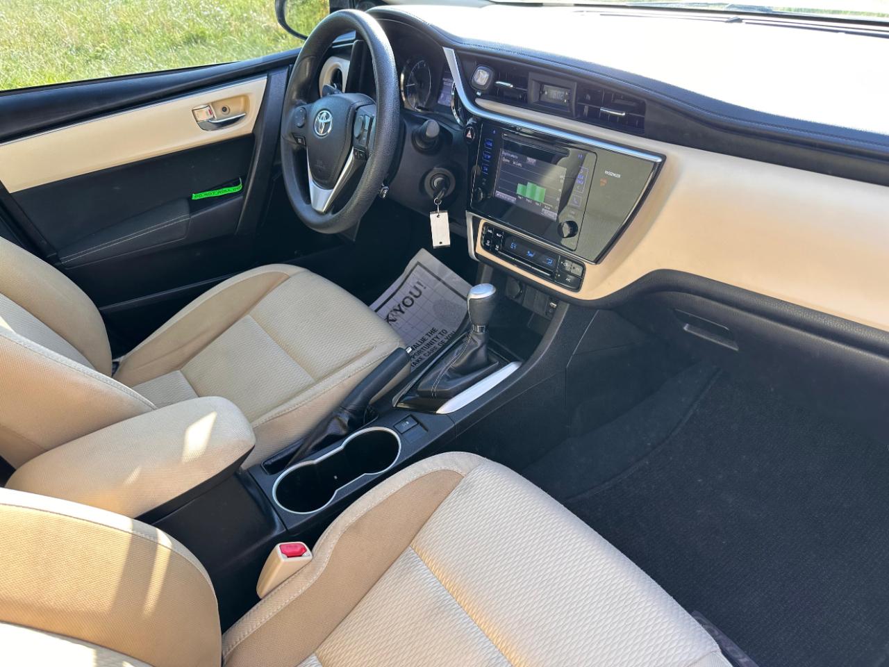 Toyota Corolla LE CVT 2017