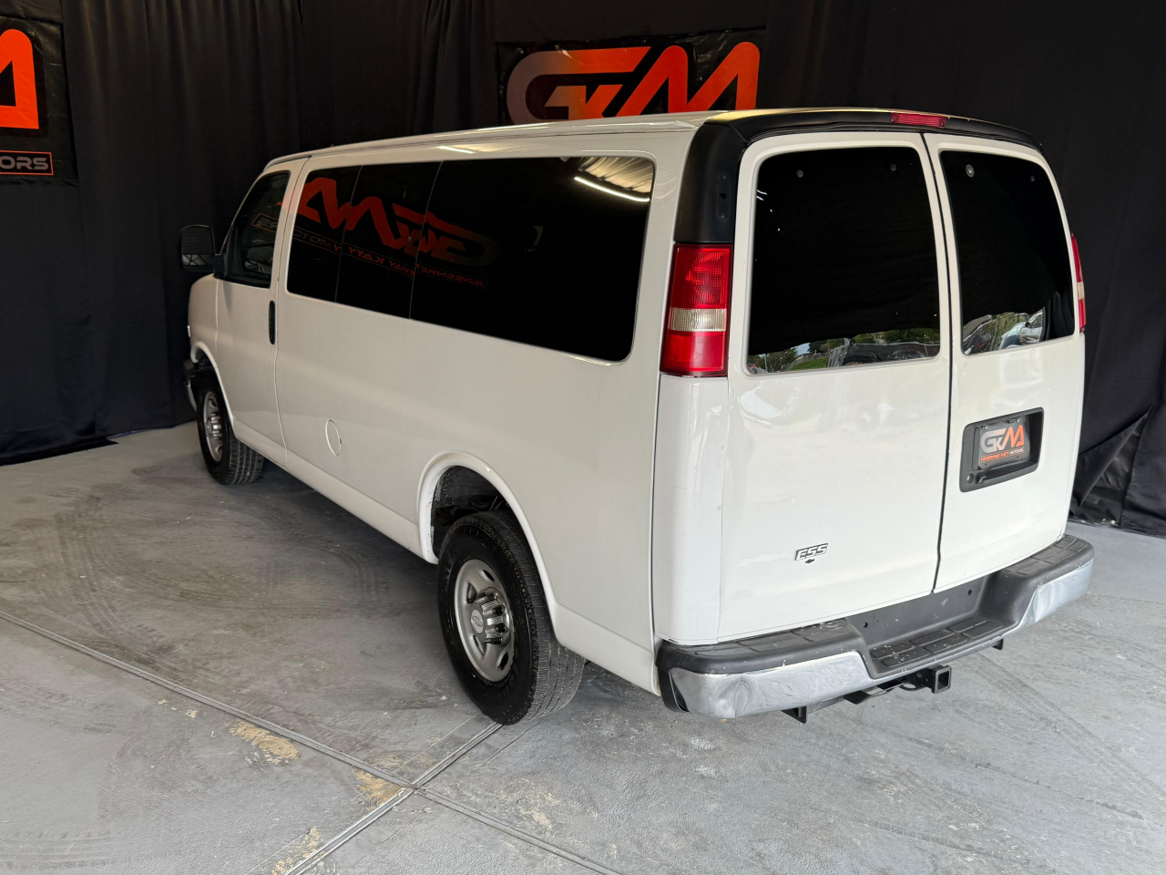 Chevrolet Express LT 3500 2017 Chevrolet Express LT 3500 2017