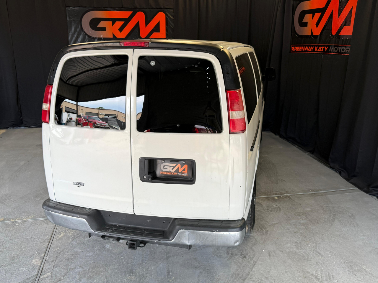 Chevrolet Express LT 3500 2017 Chevrolet Express LT 3500 2017