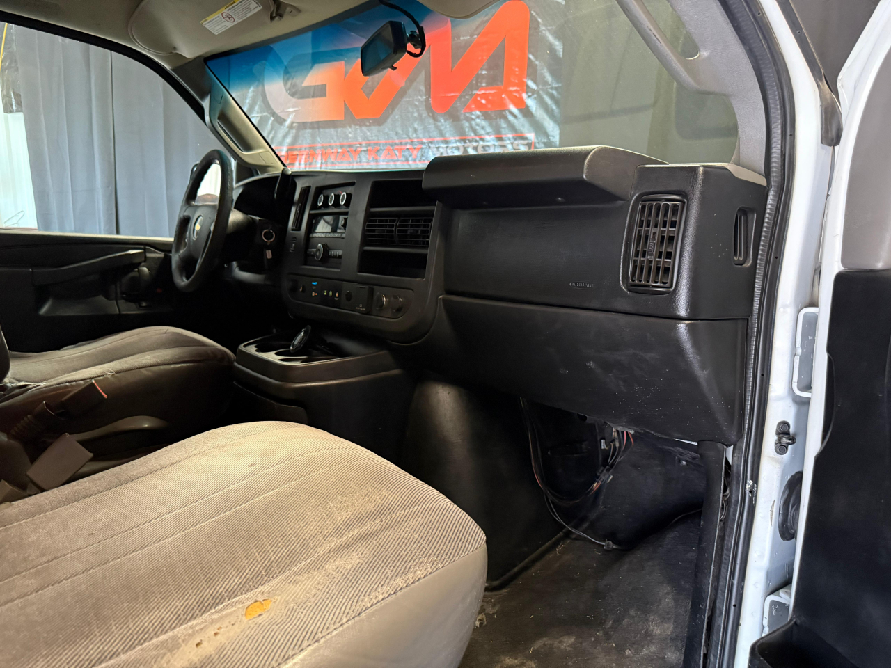 Chevrolet Express LT 3500 2017 Chevrolet Express LT 3500 2017