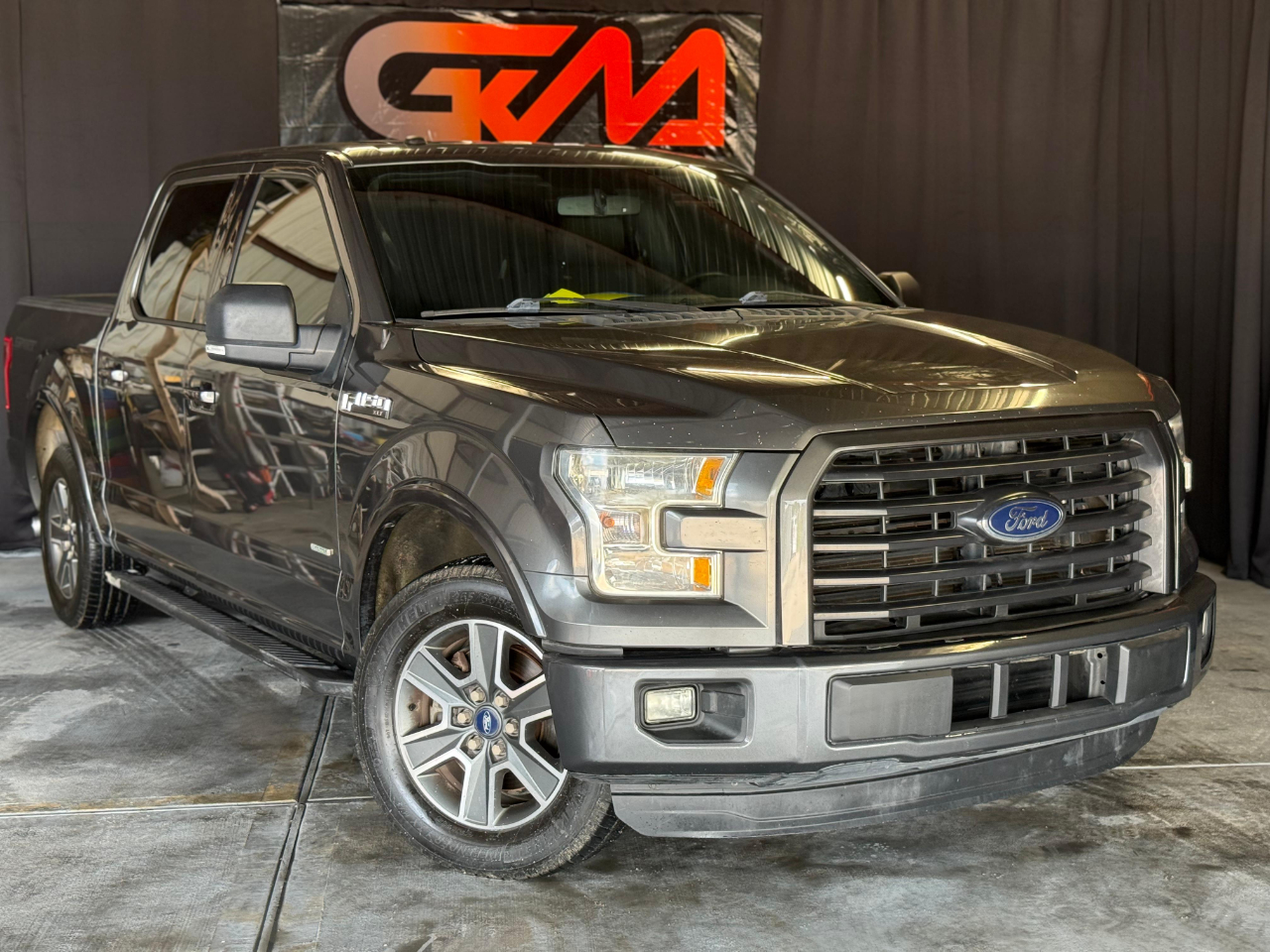 Ford F-150 XLT SuperCrew 5.5-ft. Bed 2WD 2016 Ford F-150 XLT SuperCrew 5.5-ft. Bed 2WD 2016