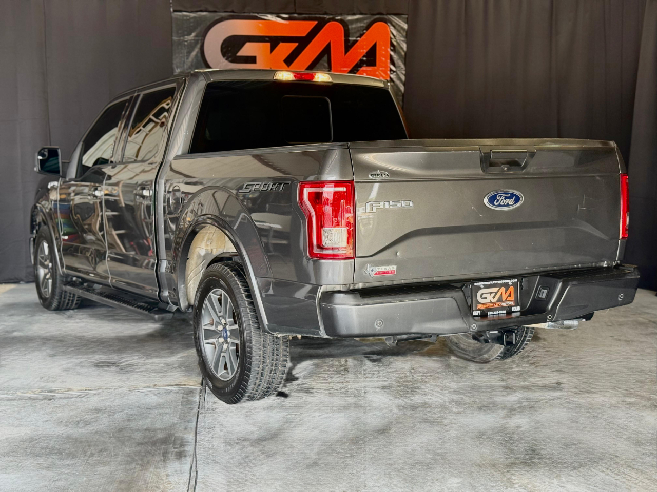 Ford F-150 XLT SuperCrew 5.5-ft. Bed 2WD 2016 Ford F-150 XLT SuperCrew 5.5-ft. Bed 2WD 2016