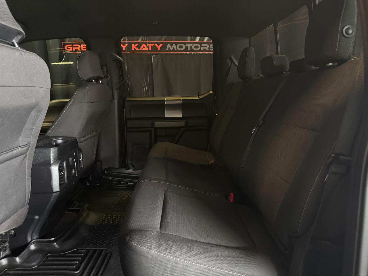 Ford F-150 XLT SuperCrew 5.5-ft. Bed 2WD 2016 Ford F-150 XLT SuperCrew 5.5-ft. Bed 2WD 2016