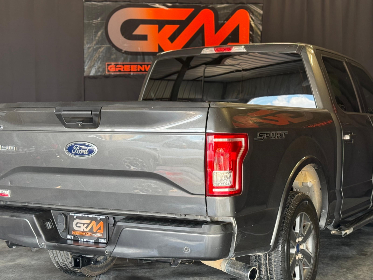 Ford F-150 XLT SuperCrew 5.5-ft. Bed 2WD 2016 Ford F-150 XLT SuperCrew 5.5-ft. Bed 2WD 2016