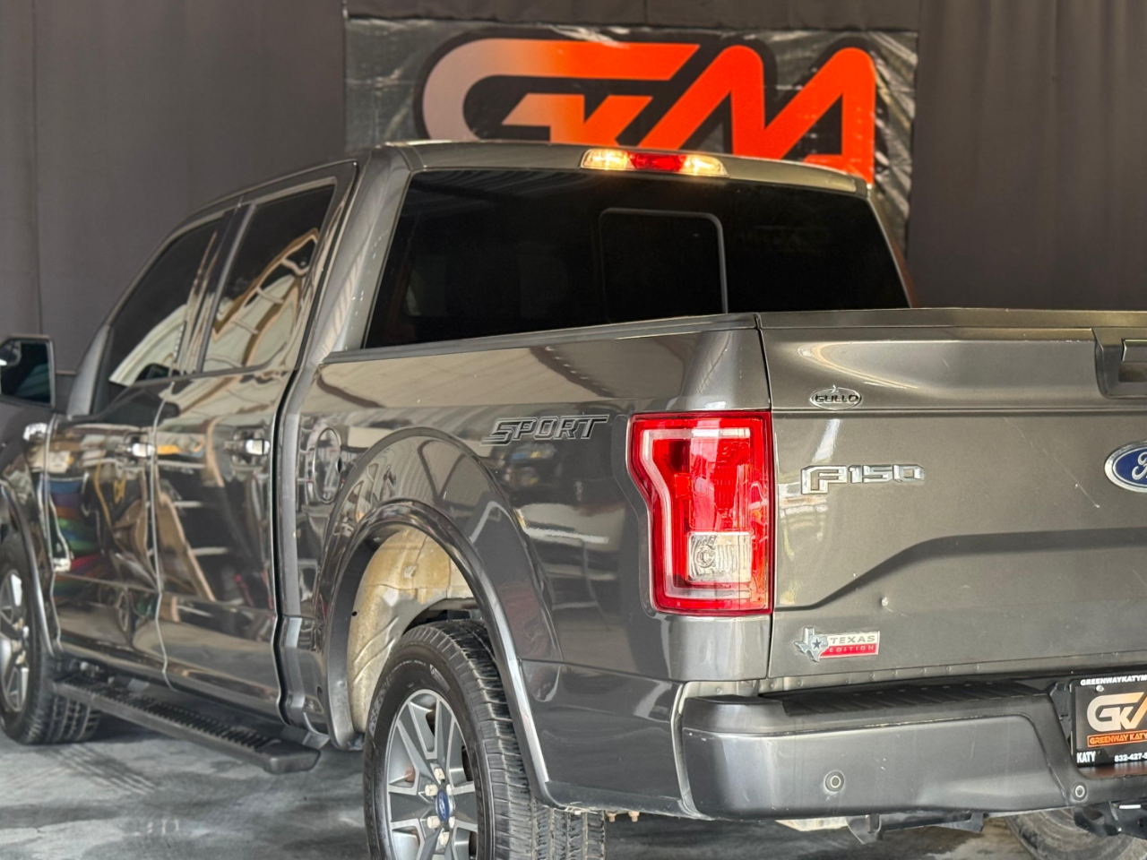 Ford F-150 XLT SuperCrew 5.5-ft. Bed 2WD 2016 Ford F-150 XLT SuperCrew 5.5-ft. Bed 2WD 2016