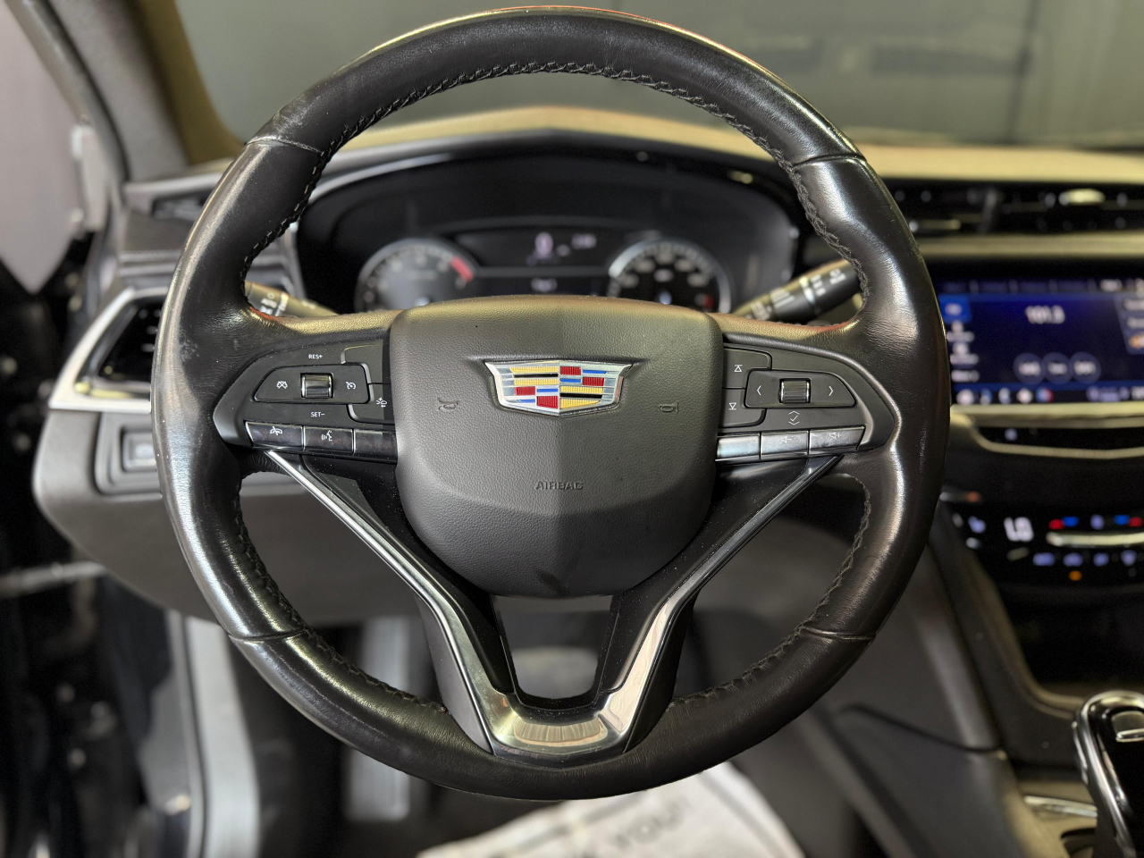 Cadillac XT6 Luxury 2023 Cadillac XT6 Luxury 2023