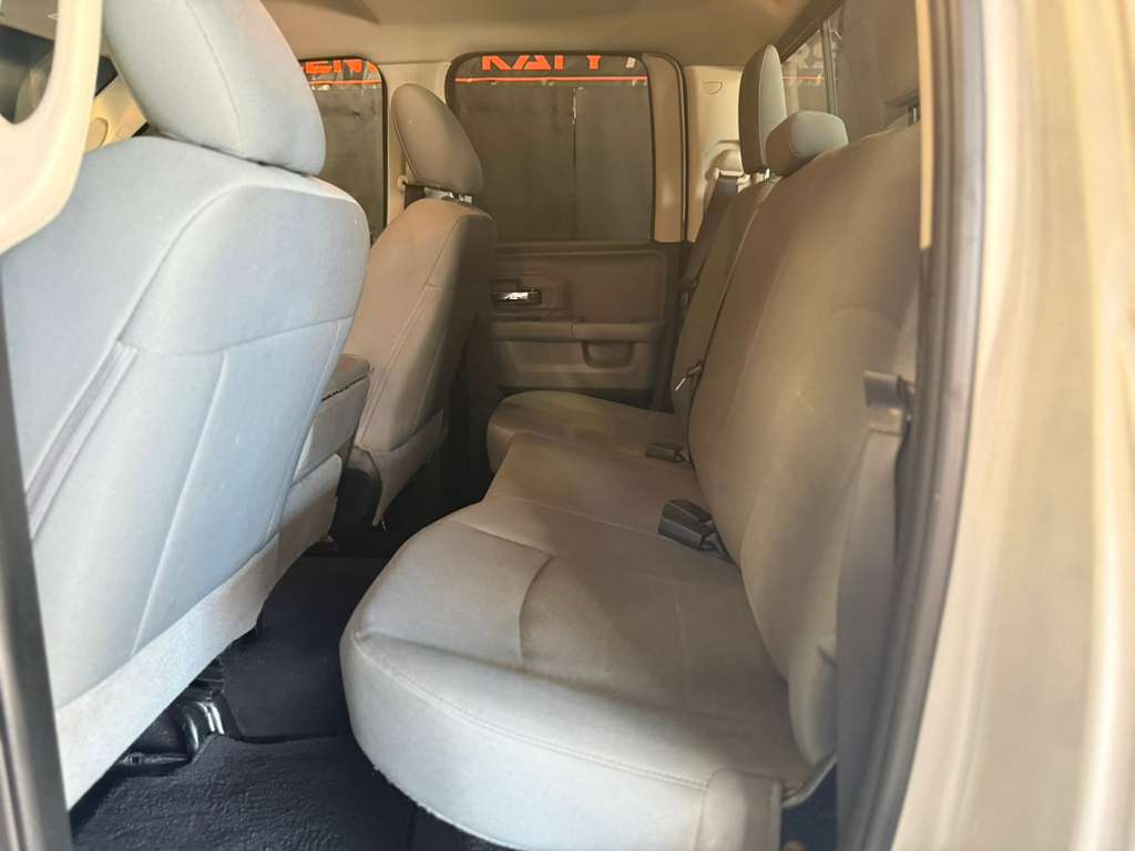 RAM 1500 SLT Quad Cab 4WD 2018 RAM 1500 SLT Quad Cab 4WD 2018