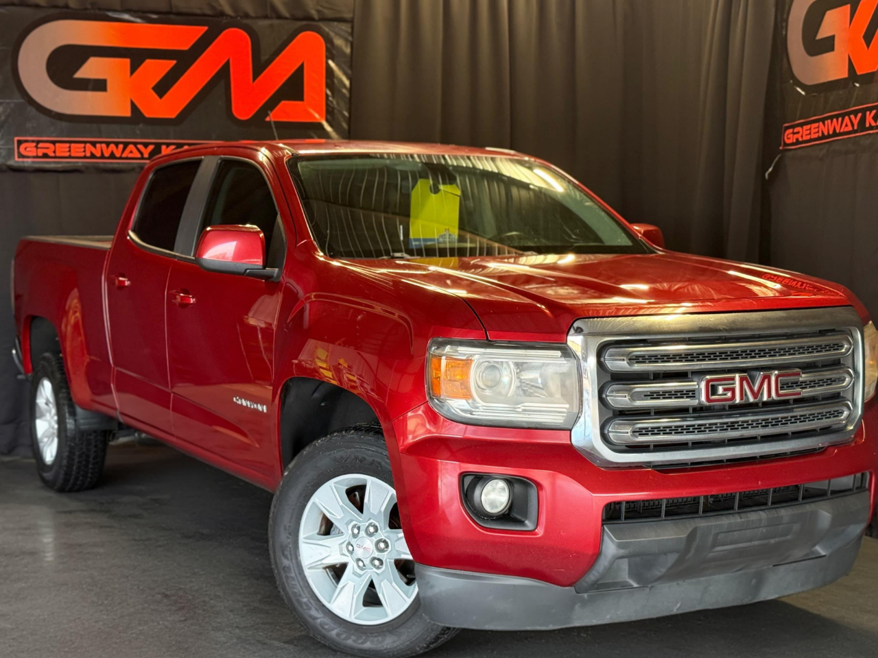 GMC Canyon SLE Crew Cab 2WD Short Box 2015 GMC Canyon SLE Crew Cab 2WD Short Box 2015