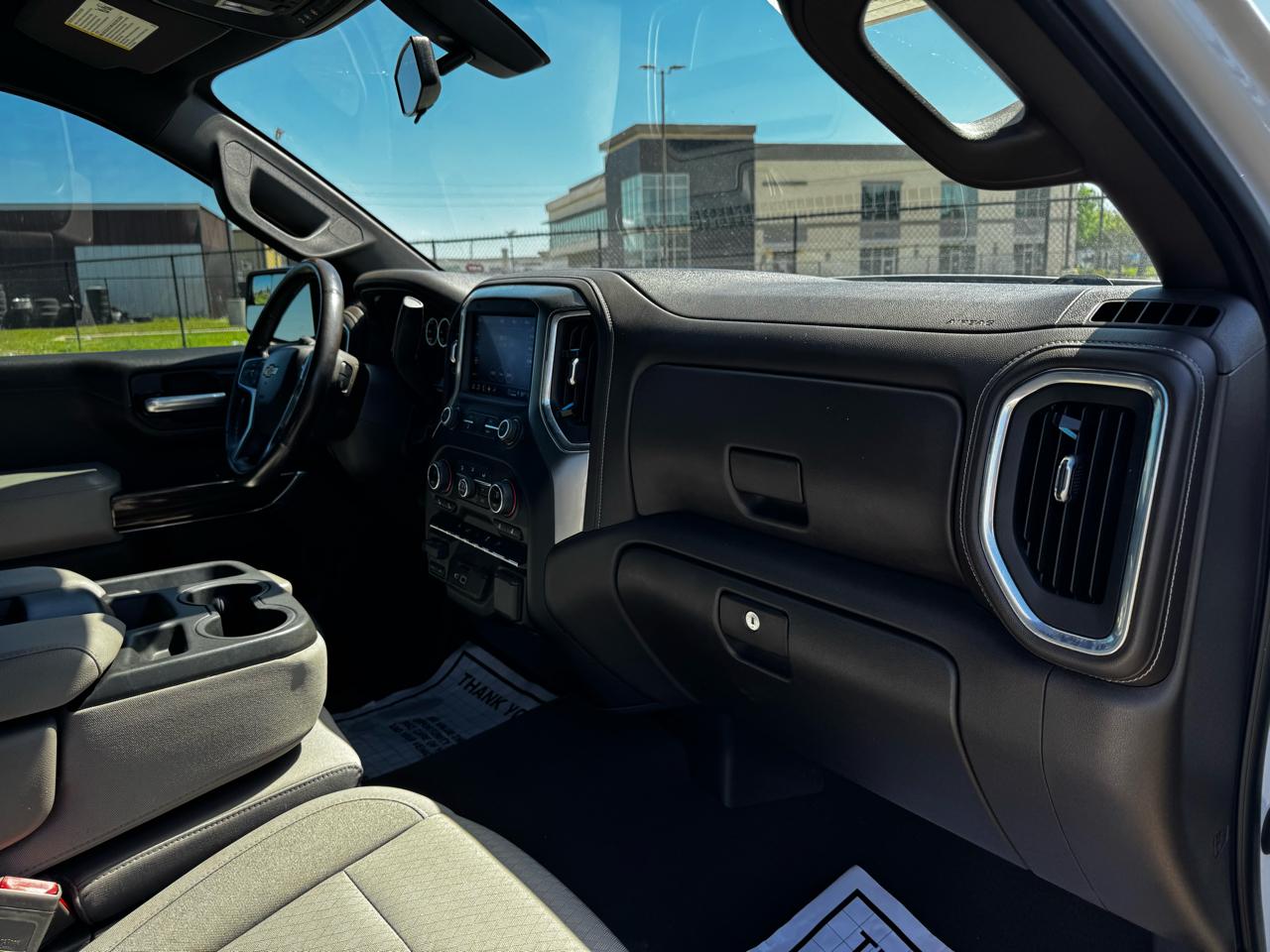 Chevrolet Silverado 1500 LT Crew Cab 2WD 2021