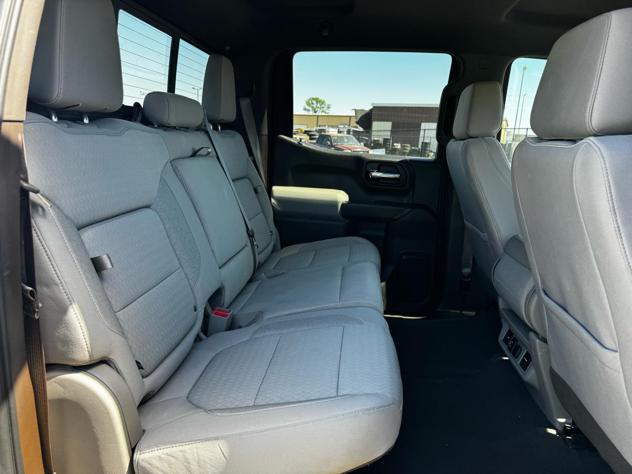 Chevrolet Silverado 1500 LT Crew Cab 2WD 2021