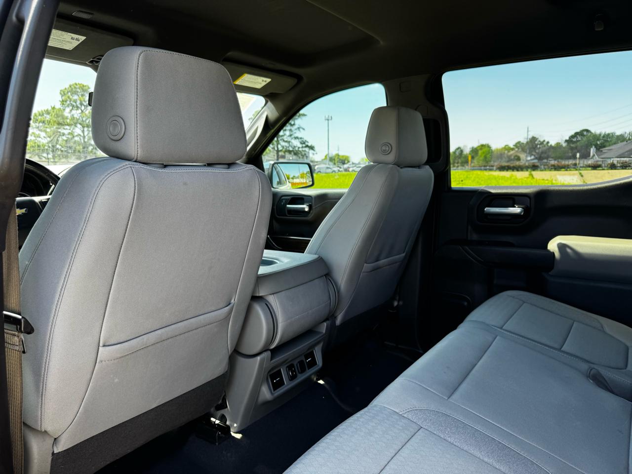 Chevrolet Silverado 1500 LT Crew Cab 2WD 2021